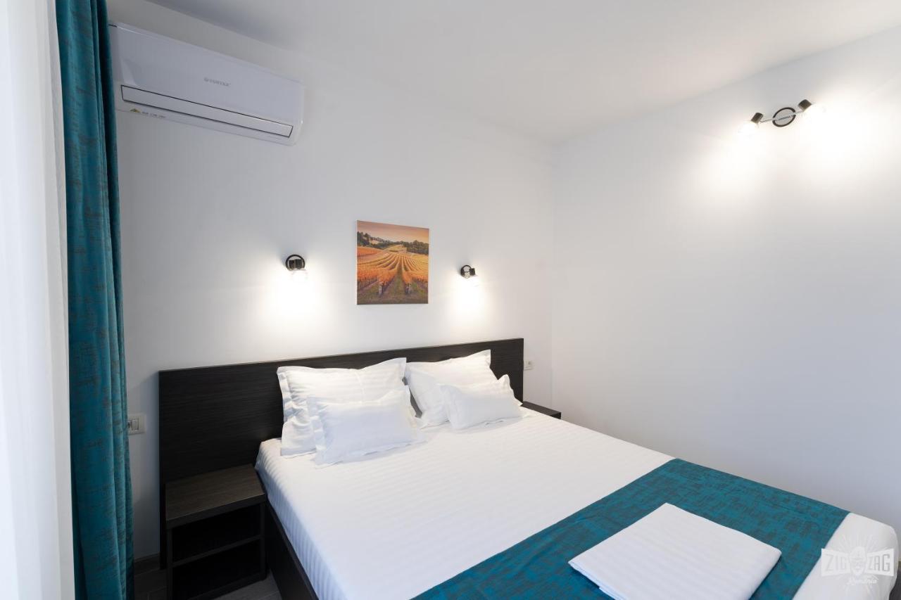 Casa Familia Vladoi Bed & Breakfast Murfatlar Exterior photo